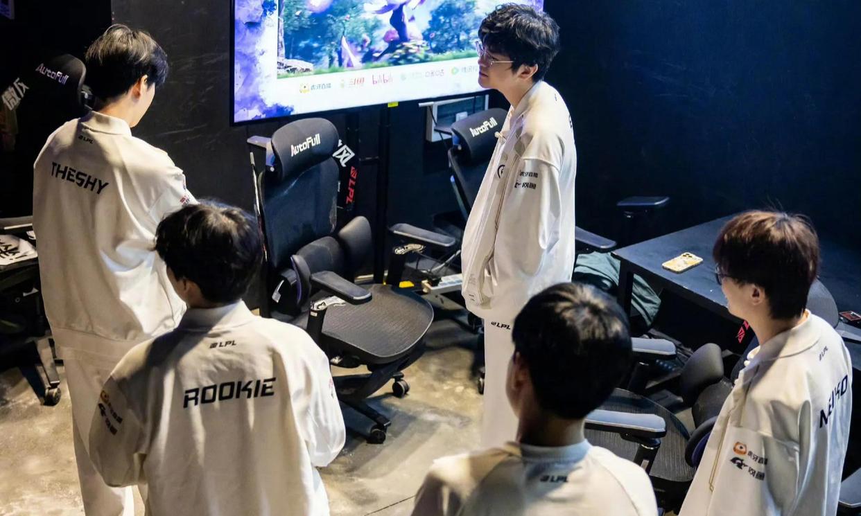  1999年红客攻击美国事件 